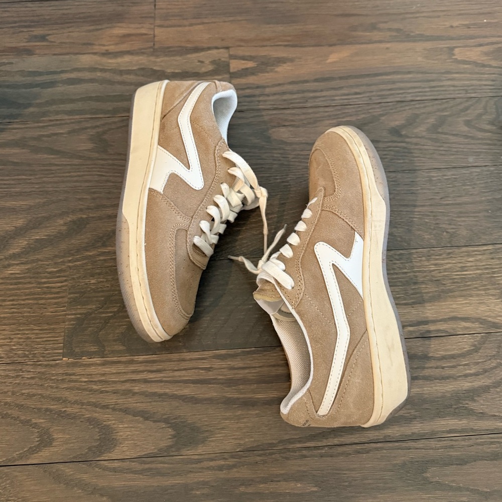 rag & bone Retro Court Sneaker, 6US/36EU, light sand - very gently used